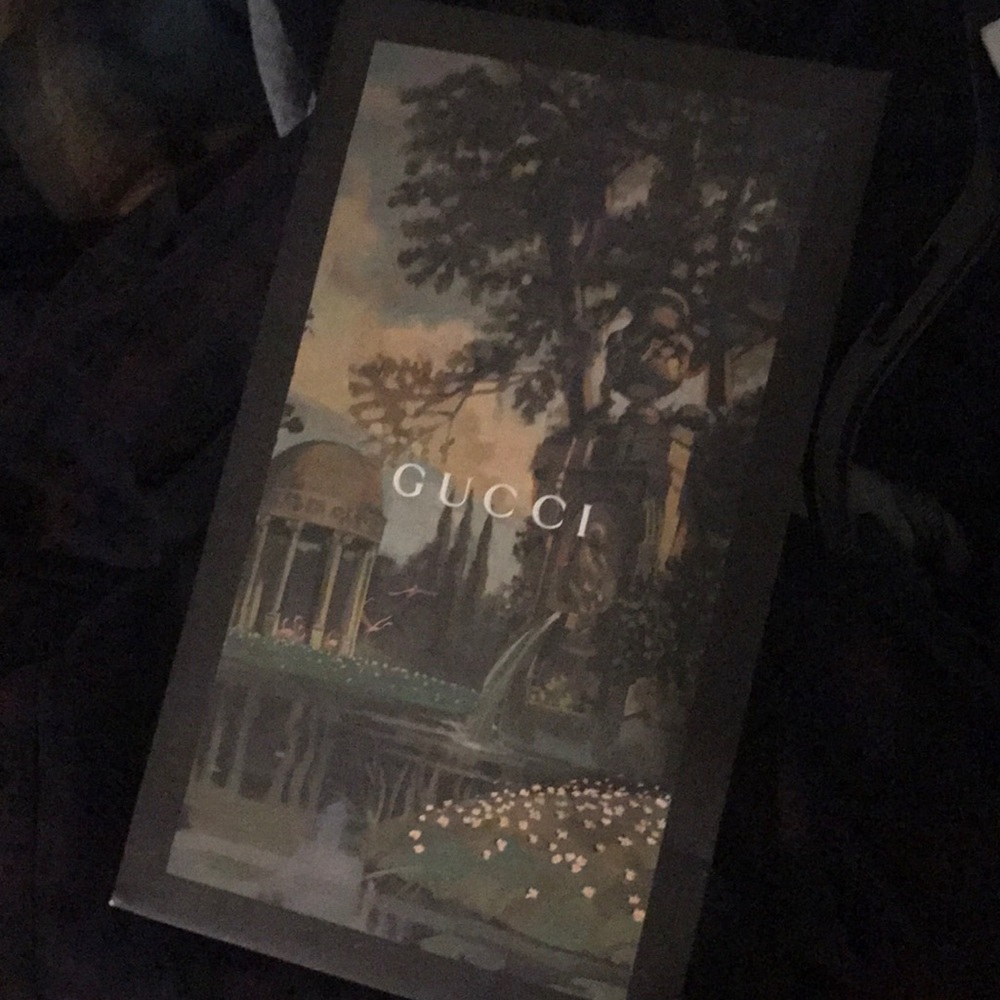 Small size gucci paper bag